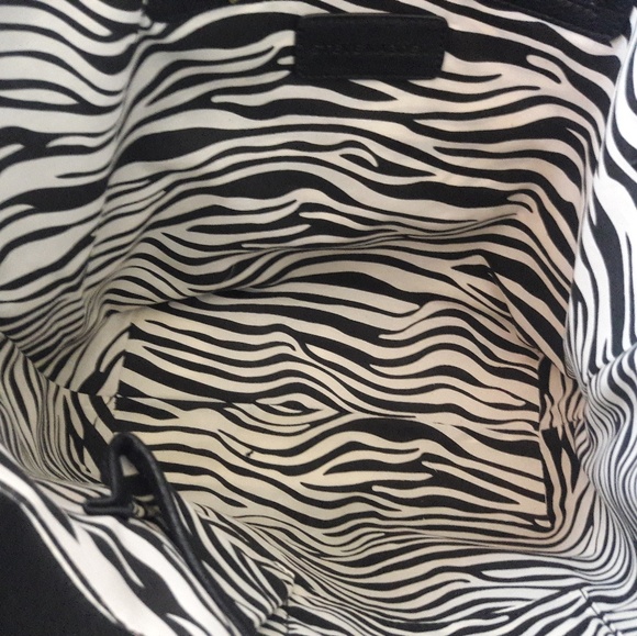 Steve Madden tote - Picture 5 of 8